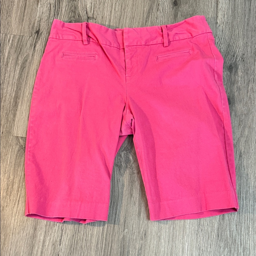 INC International Concepts Pink Women's Shorts EUC - Picture 4 of 7